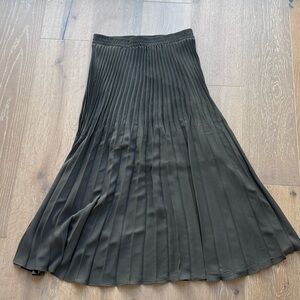 Max Studio Grey pleated maxi skirt. Good condition. Only work a couple times.